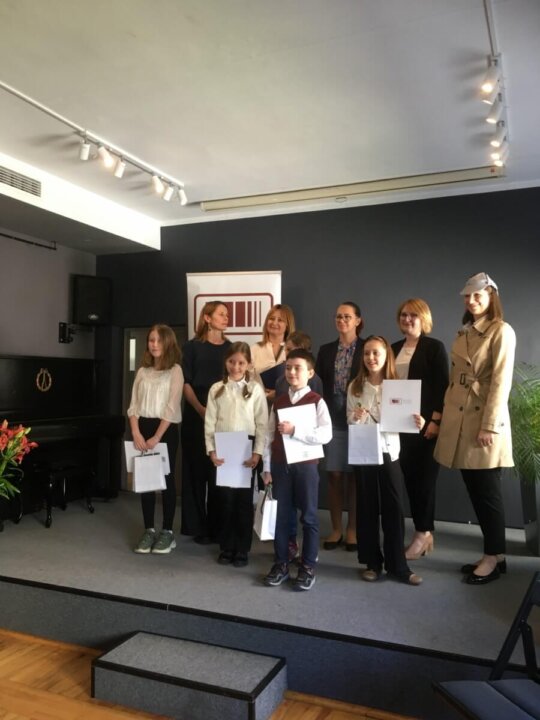 Czytanie2 [1600x1200]