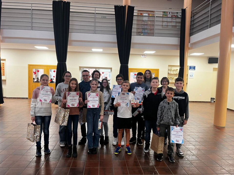 aaaaaaaaa [1600x1200]