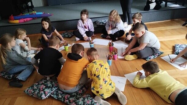 Messenger_creation_28e1a090-376c-4cc1-8842-36536d9bac0b