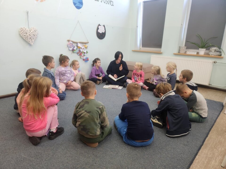 2aa044ea-bff5-4fcc-9cd6-af4bf9223cba [1600x1200]