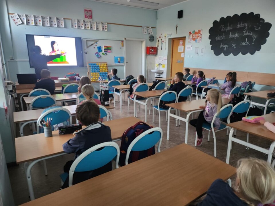 4ff63cb9-ed72-4181-ab3a-0dbcdc1f93a7 [1600x1200]