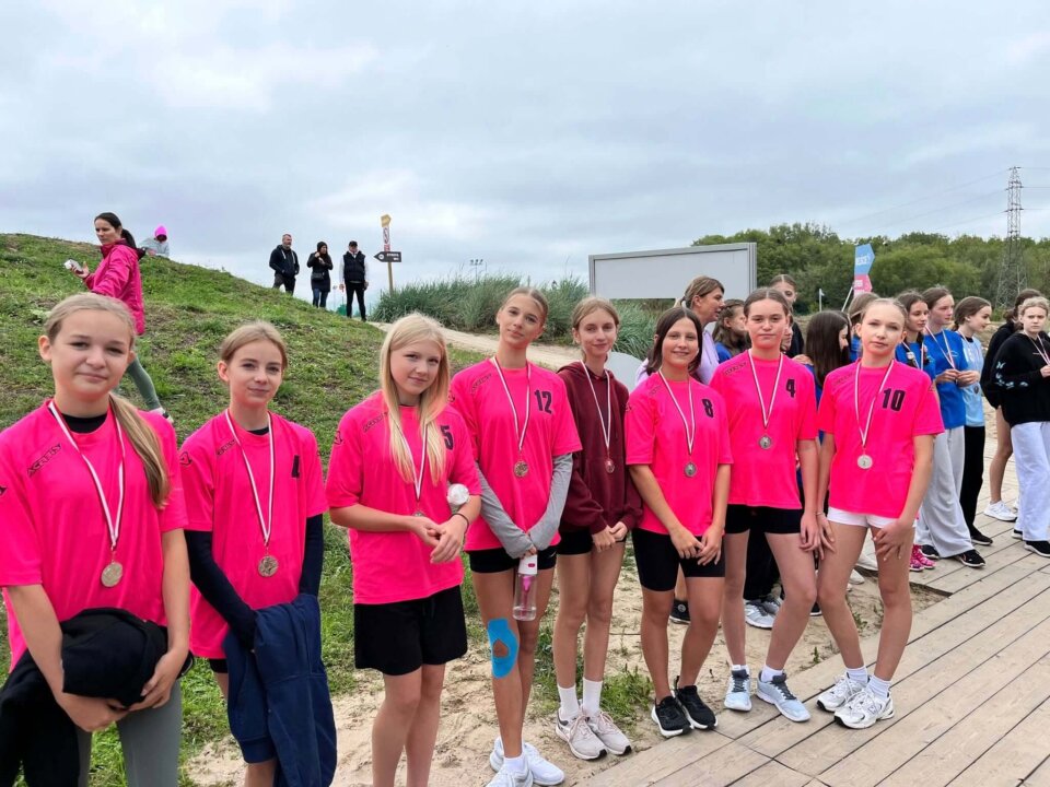 550503957_1472249011116616_566199333430501960_n