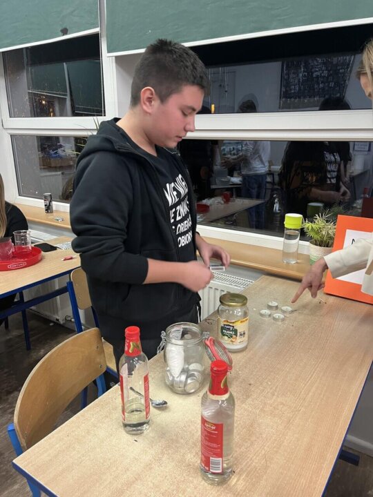 Wieczor naukowcow (16)