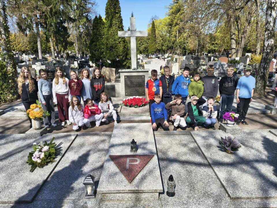 cmentarz 4c_Easy-Resize.com