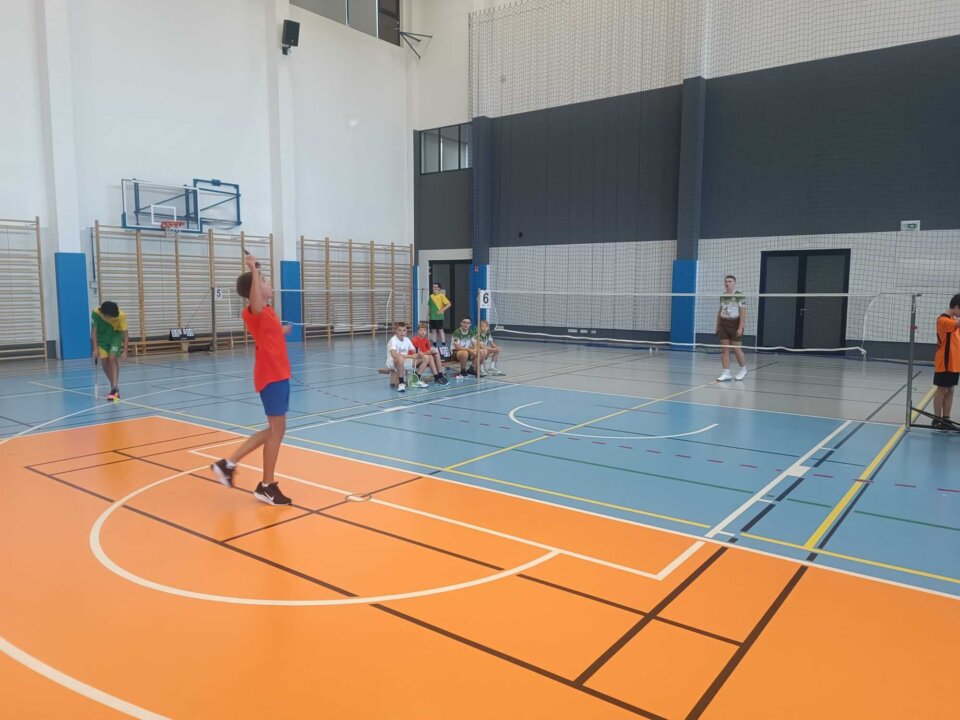 Badminton1